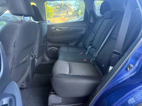 Used 2020 Nissan Rogue SV AWD/4WD image 9