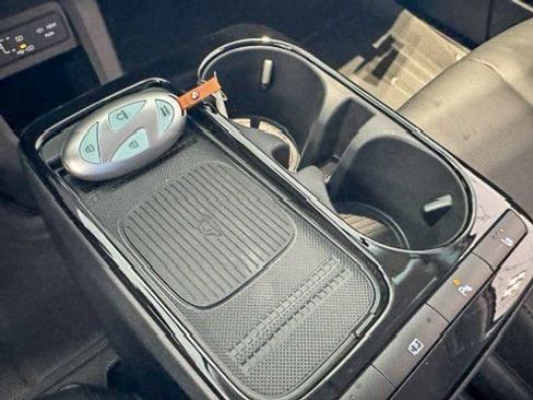 New 2026 Hyundai Ioniq 5 SEL image 14