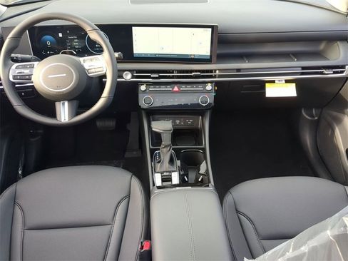 New 2026 Hyundai Tucson SEL image 23