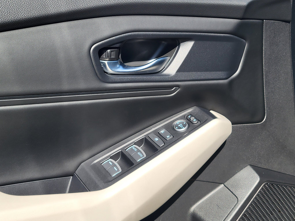 Used 2024 Honda Accord EX image 27