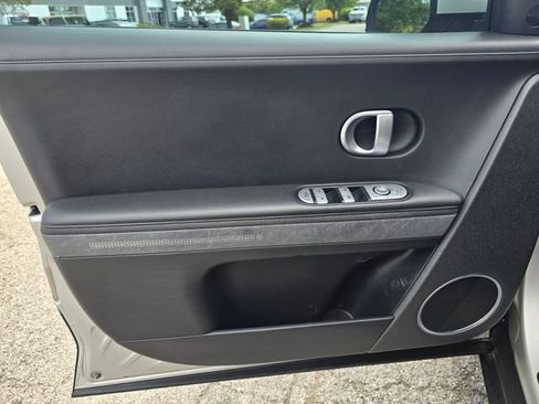Used 2023 Hyundai Ioniq 5 SEL AWD/4WD image 18