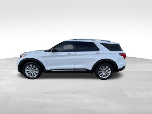Used 2024 Ford Explorer Limited w/ Limited Technology Package RWD image 8