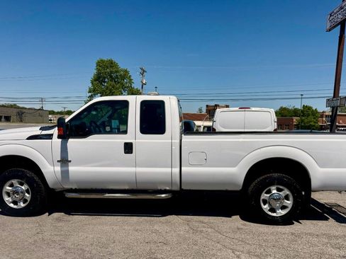 Used 2016 Ford F250 XL w/ XL Appearance Package AWD/4WD image 5