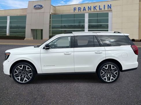 New 2026 Ford Expedition Platinum w/ Platinum Ultimate Package AWD/4WD image 4
