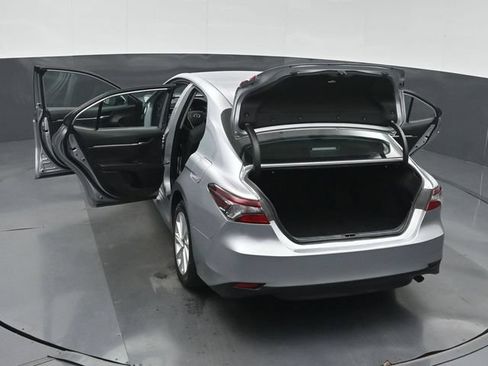 Used 2022 Toyota Camry LE FWD image 58