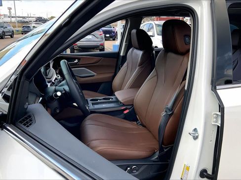 Certified 2025 Acura MDX SH-AWD w/ Technology Package image 7