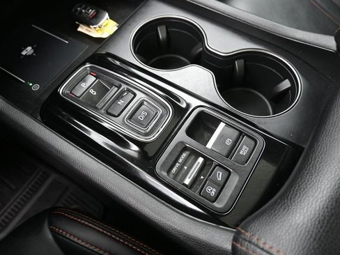 Certified 2023 Honda Pilot TrailSport image 24