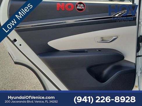 Certified 2024 Hyundai Tucson SEL FWD image 17