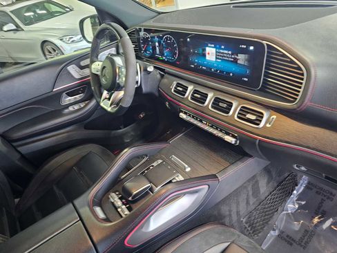 Used 2021 Mercedes-Benz GLE 53 AMG 4MATIC image 11