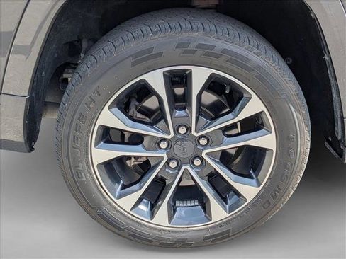 Used 2021 Jeep Grand Cherokee L Overland w/ Trailer Tow Group (B) image 19