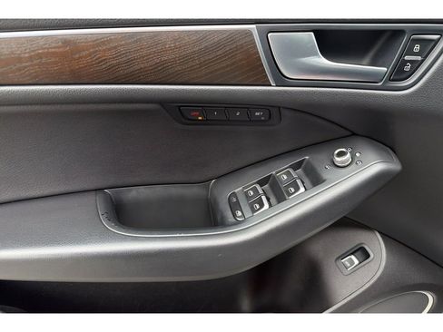 Used 2016 Audi Q5 2.0T Premium Plus image 11