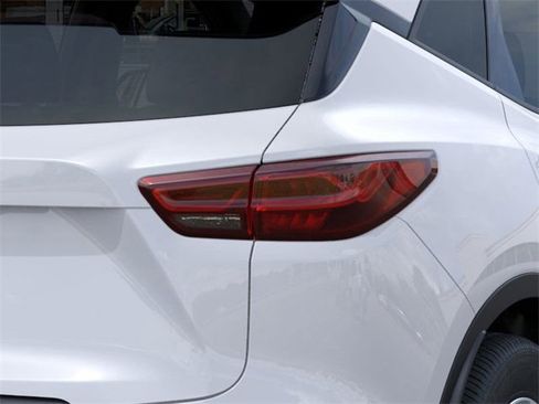 New 2025 Chevrolet Blazer LT w/ Driver Confidence Package image 11