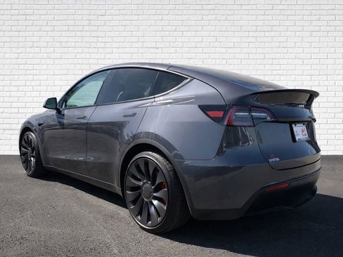 Used 2021 Tesla Model Y Performance AWD/4WD image 6