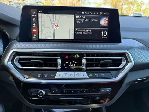 Used 2024 BMW X3 sDrive30i w/ M Sport Package image 25