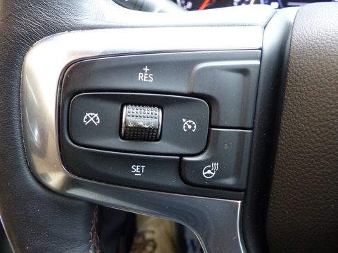 Used 2020 Chevrolet Blazer Premier w/ LPO, Floor Liner Package AWD/4WD image 43
