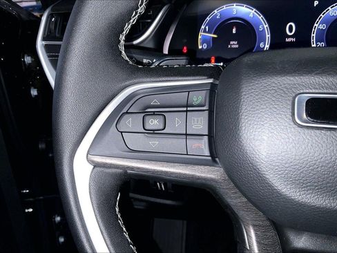 New 2025 Jeep Grand Cherokee L Limited w/ Trailer Tow Package image 14