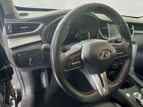 Used 2019 INFINITI QX50 Essential w/ Premium Heat Package FWD image 12