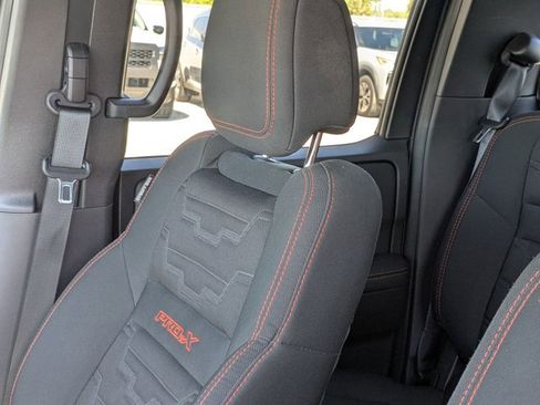 Used 2023 Nissan Frontier Pro-X w/ Pro Convenience Package image 12