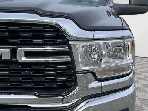 Used 2024 RAM 2500 Big Horn AWD/4WD image 10