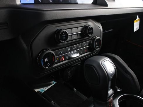 New 2026 Ford Bronco Raptor w/ Interior Carbon Fiber Pack AWD/4WD image 15