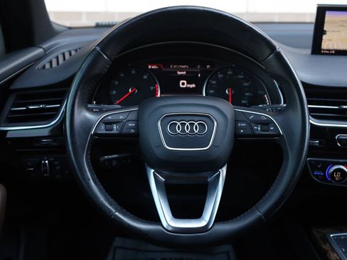 Used 2017 Audi Q7 2.0T Premium Plus w/ Premium Plus Package AWD/4WD image 36