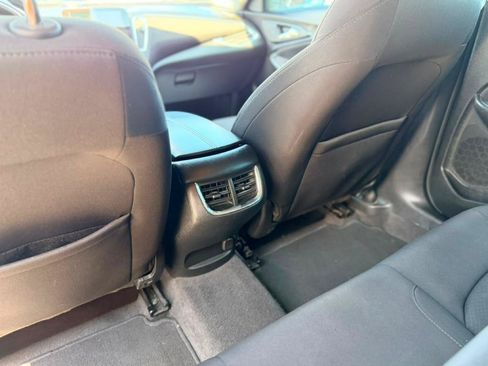Used 2020 Chevrolet Malibu LT FWD image 31