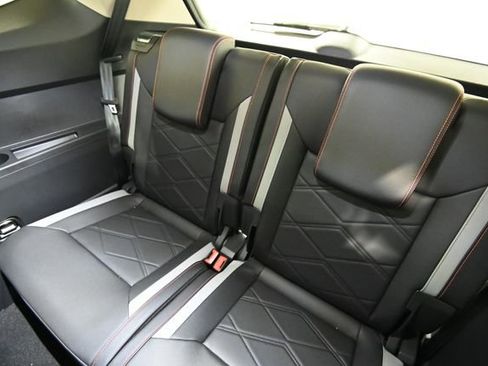 New 2026 Volkswagen Atlas Peak Edition AWD/4WD image 9