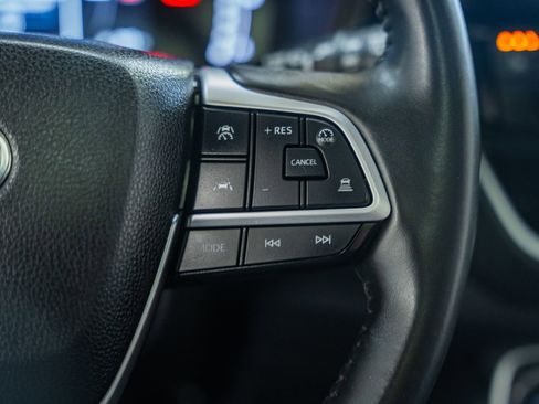 Used 2024 Toyota Grand Highlander XLE image 31