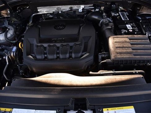 Certified 2022 Volkswagen Tiguan SE image 25
