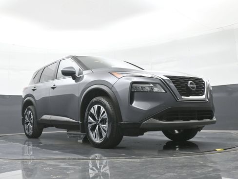 Used 2023 Nissan Rogue SV AWD/4WD image 41