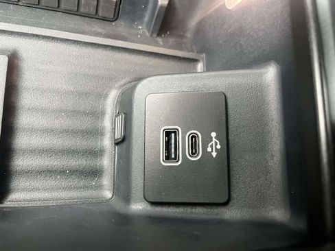 Certified 2025 Ford Expedition Platinum w/ Stealth Performance Package AWD/4WD image 33