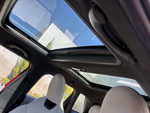 Certified 2025 MINI Cooper S image 26