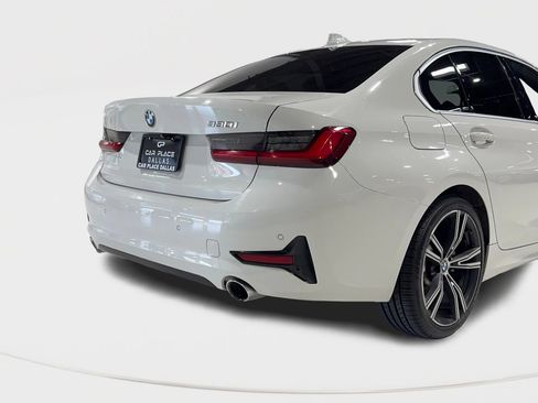 Used 2020 BMW 330i Sedan w/ Driving Assistance Package image 13