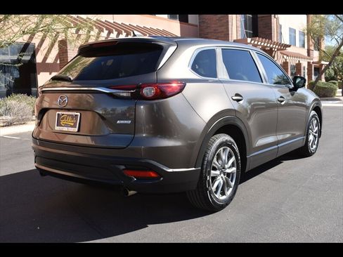 Used 2018 MAZDA CX-9 Touring image 7