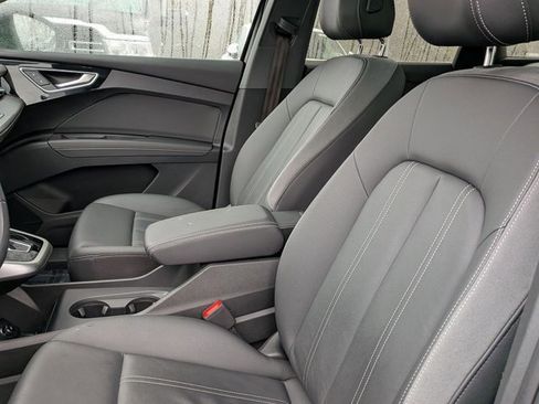 Certified 2022 Audi Q4 e-tron Premium Plus w/ Premium Plus image 16