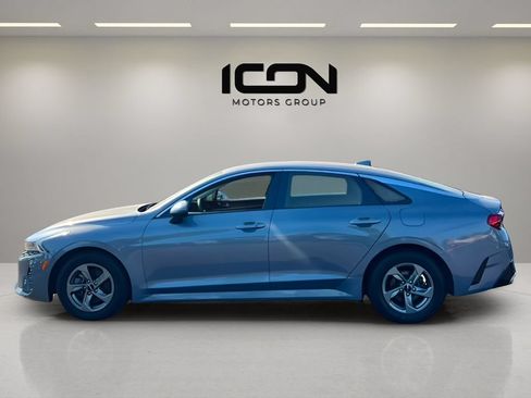 Used 2022 Kia K5 LXS FWD image 2