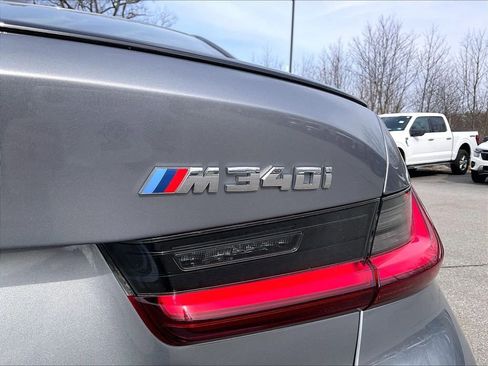 Used 2024 BMW M340i xDrive w/ Premium Package image 27