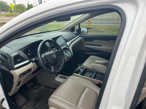 Used 2022 Honda Odyssey EX-L image 9