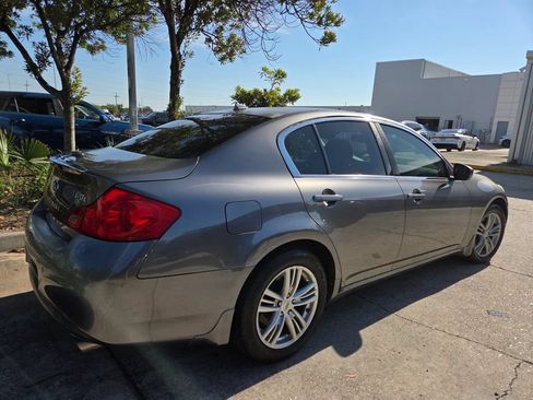 Used 2013 INFINITI G37 x Sedan w/ Premium Pkg AWD/4WD image 5