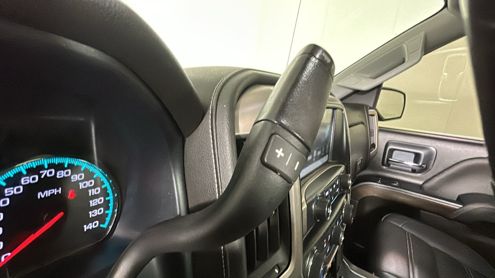 Used 2018 GMC Sierra 1500 Denali w/ Denali Ultimate Package AWD/4WD image 25