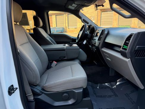 Used 2017 Ford F150 XLT image 19