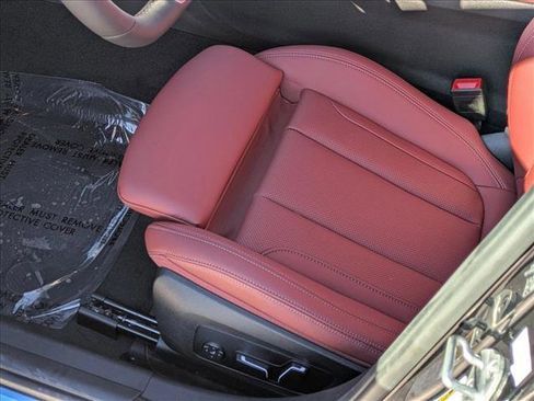 New 2026 BMW 330i xDrive Sedan w/ M Sport Package image 4