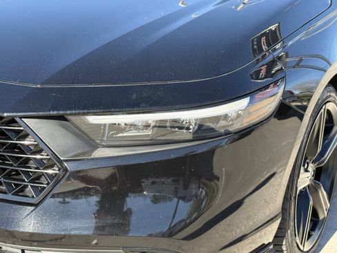 Used 2025 Honda Accord Sport image 11
