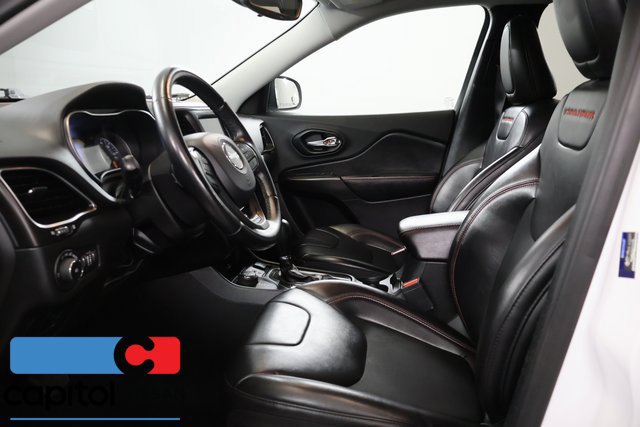 Used 2020 Jeep Cherokee Trailhawk w/ Cold Weather Group AWD/4WD image 11