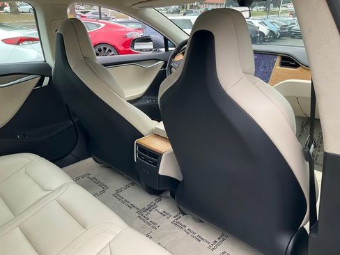 Used 2019 Tesla Model S Standard Range AWD/4WD image 59