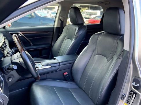Used 2017 Lexus RX 350 FWD image 11