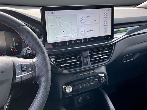 Used 2024 Ford Escape ST-Line w/ Tech Pack #1 image 9