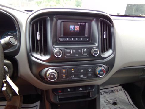 Used 2017 Chevrolet Colorado W/T w/ WT Convenience Package AWD/4WD image 51