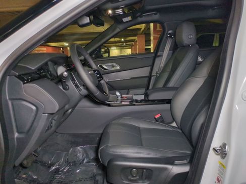 New 2026 Land Rover Range Rover Velar S AWD/4WD image 15