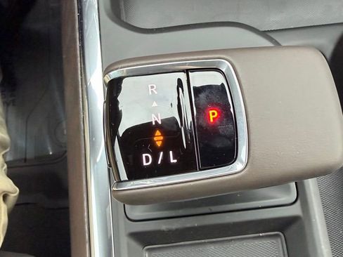 New 2026 GMC Sierra 1500 SLT w/ SLT Premium Package image 14